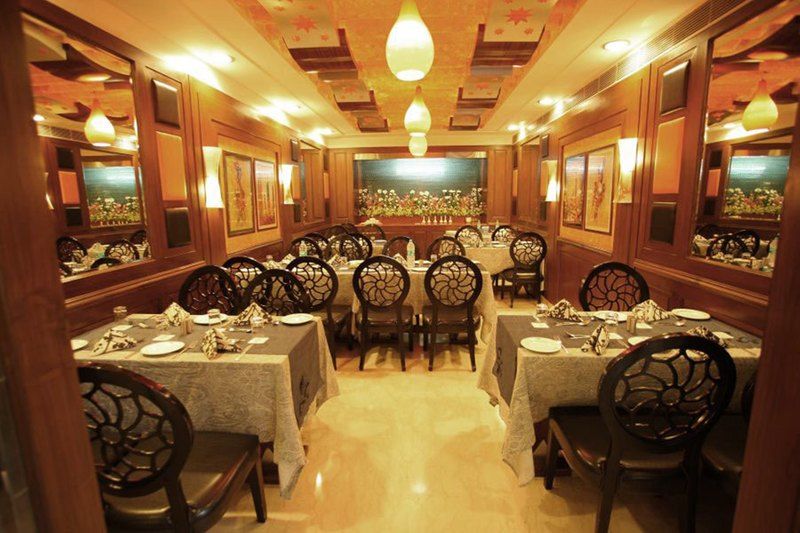 Star Grand Villa New Delhi Buitenkant foto